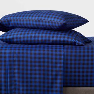 Get Cozy with This Classic Blue & Black Plaid Queen Sheet Set!